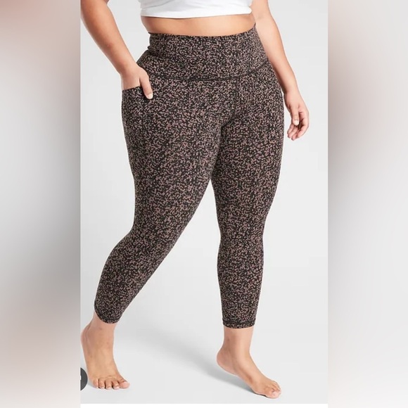 NWT Athleta Salutation Stash Pocket II 7/8 Tight size 3X- Burgundy - Picture 1 of 11